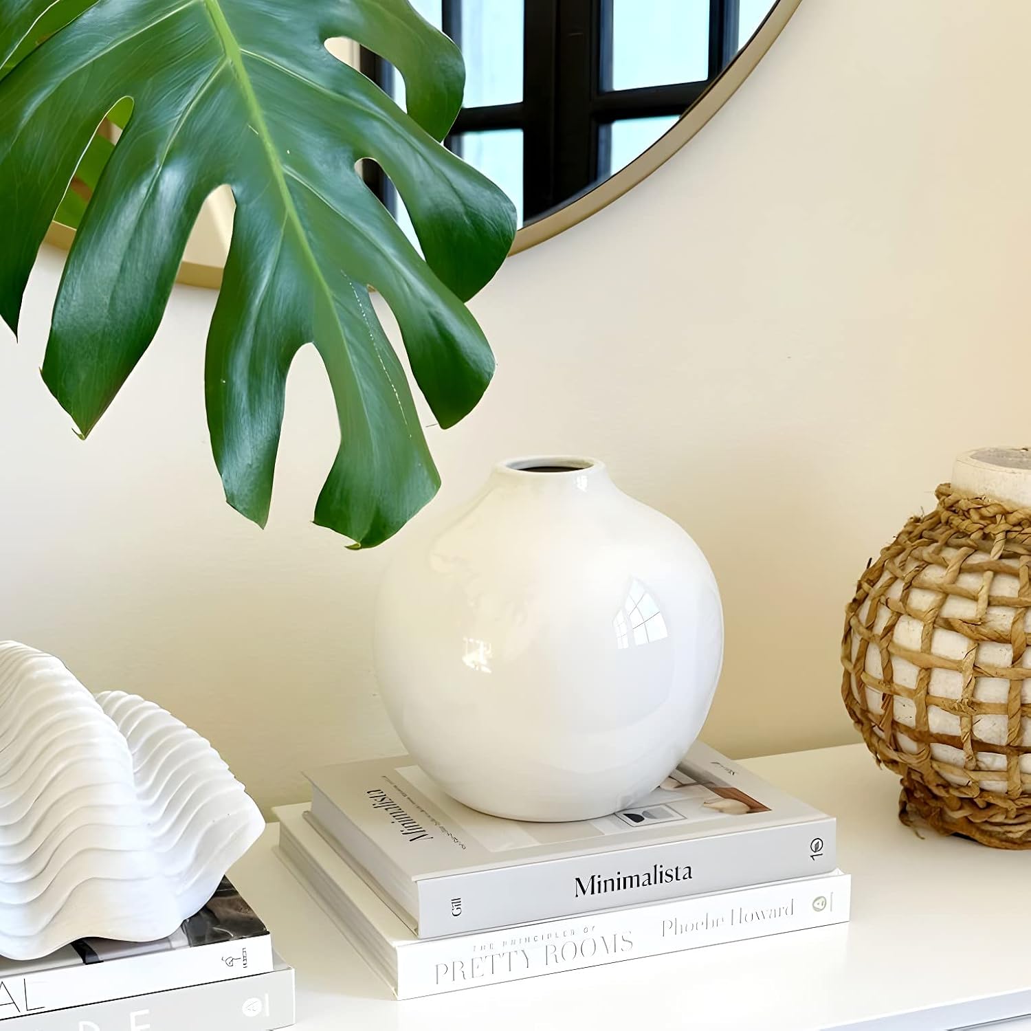 Elegant Modern Porcelain Vase – Glossy Ceramic Vase for Flowers & Home Decor