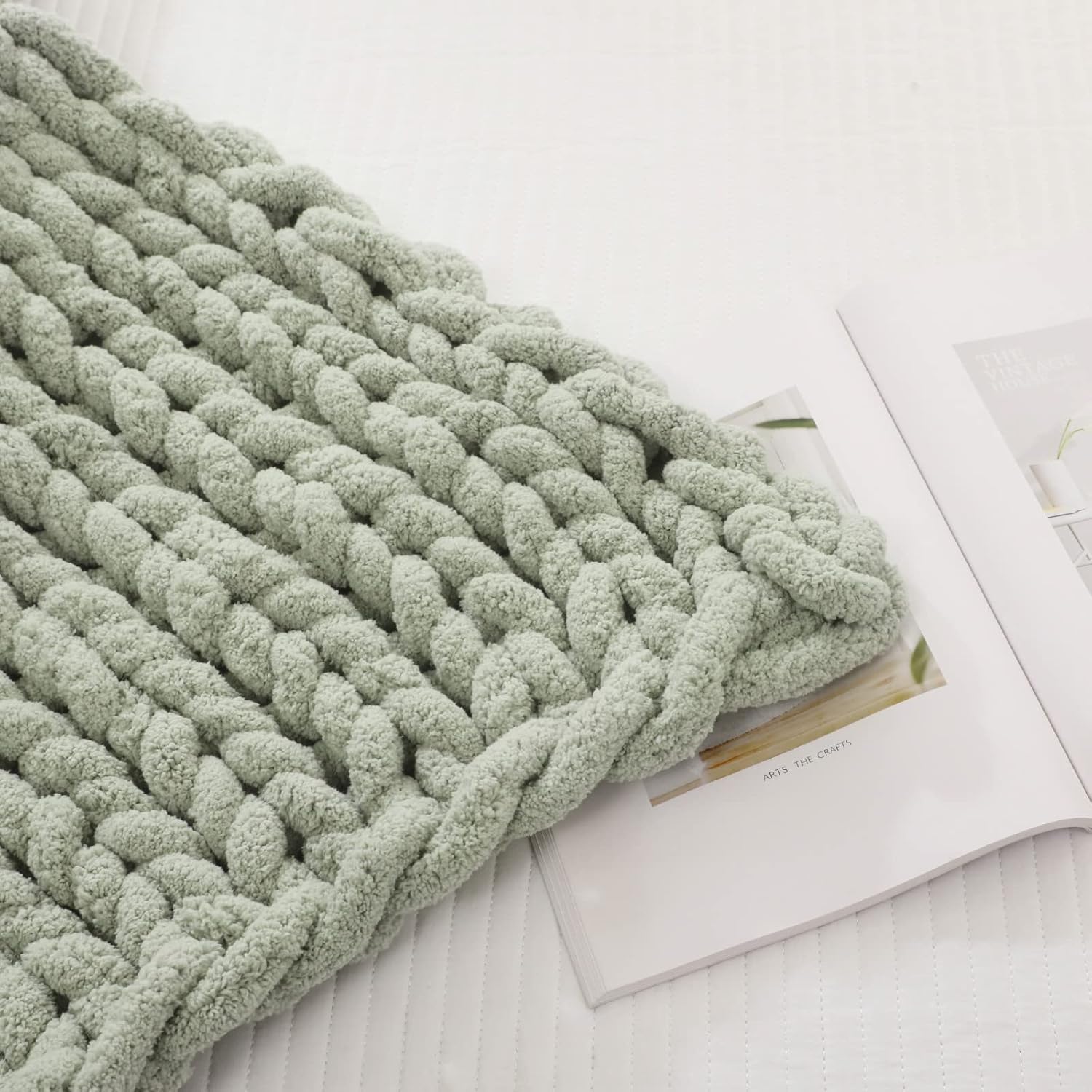 Chunky Knit Blanket – Handmade Chenille Throw Blanket for Couch and Bed (50"x60")