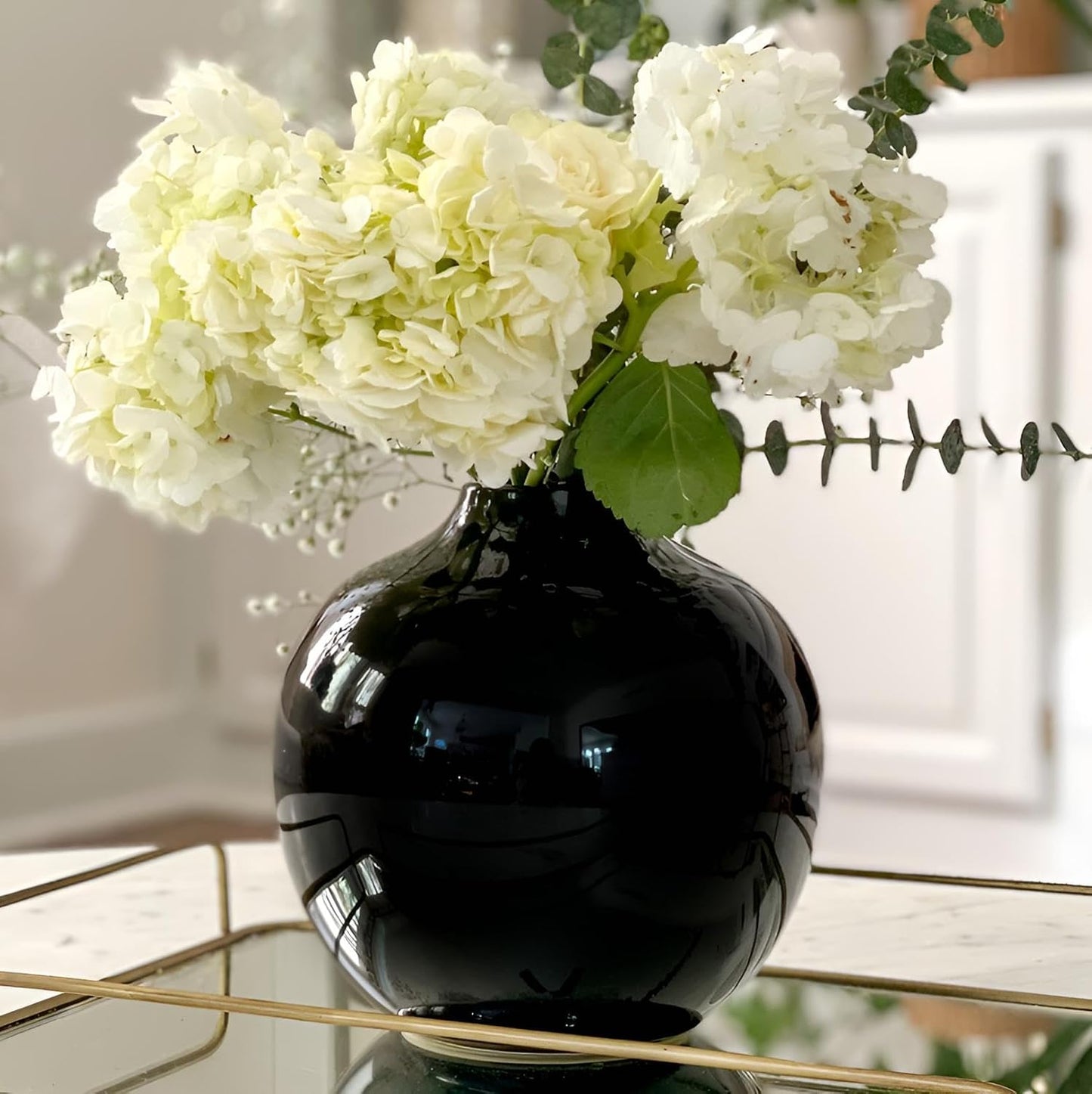 Elegant Modern Porcelain Vase – Glossy Ceramic Vase for Flowers & Home Decor