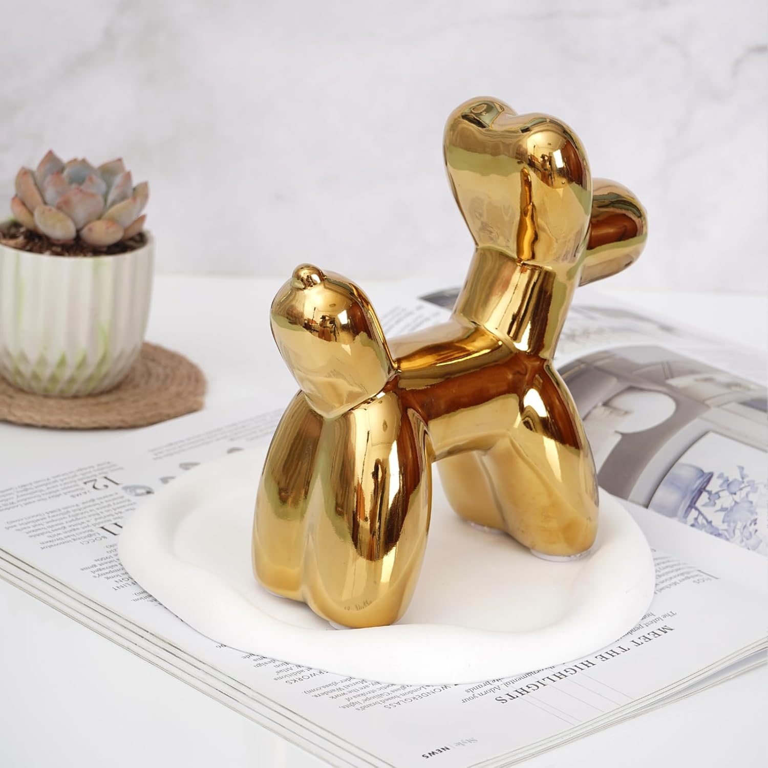 Ceramic Balloon Dog Statue – Modern Decorative Sculpture in Gold and White Variants