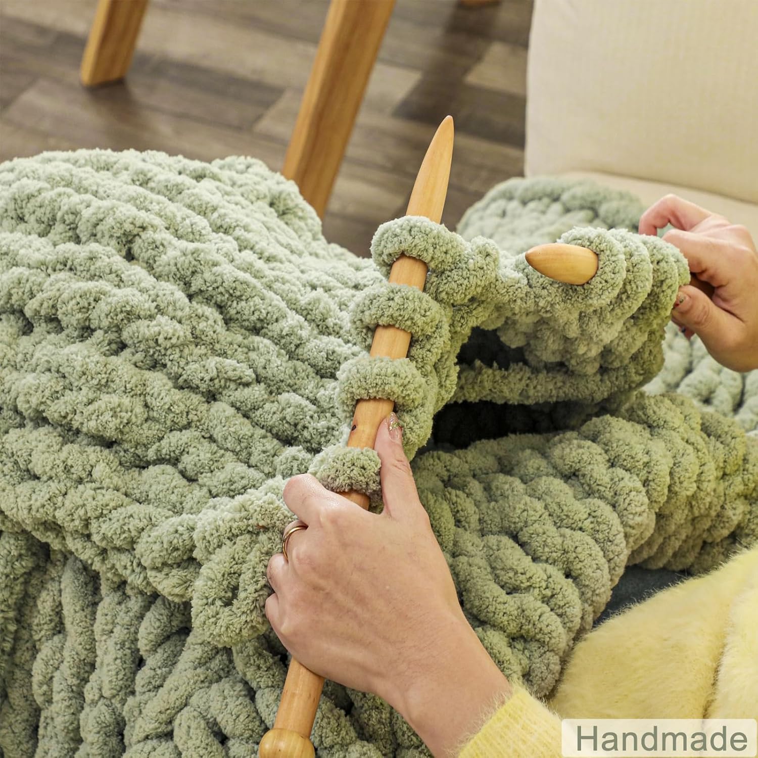 Chunky Knit Blanket – Handmade Chenille Throw Blanket for Couch and Bed (50"x60")