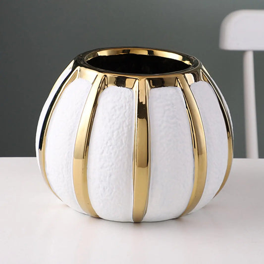 Light Luxury White and Gold Ceramic Vase – Elegant Tabletop Decor for Weddings and Living Spaces
