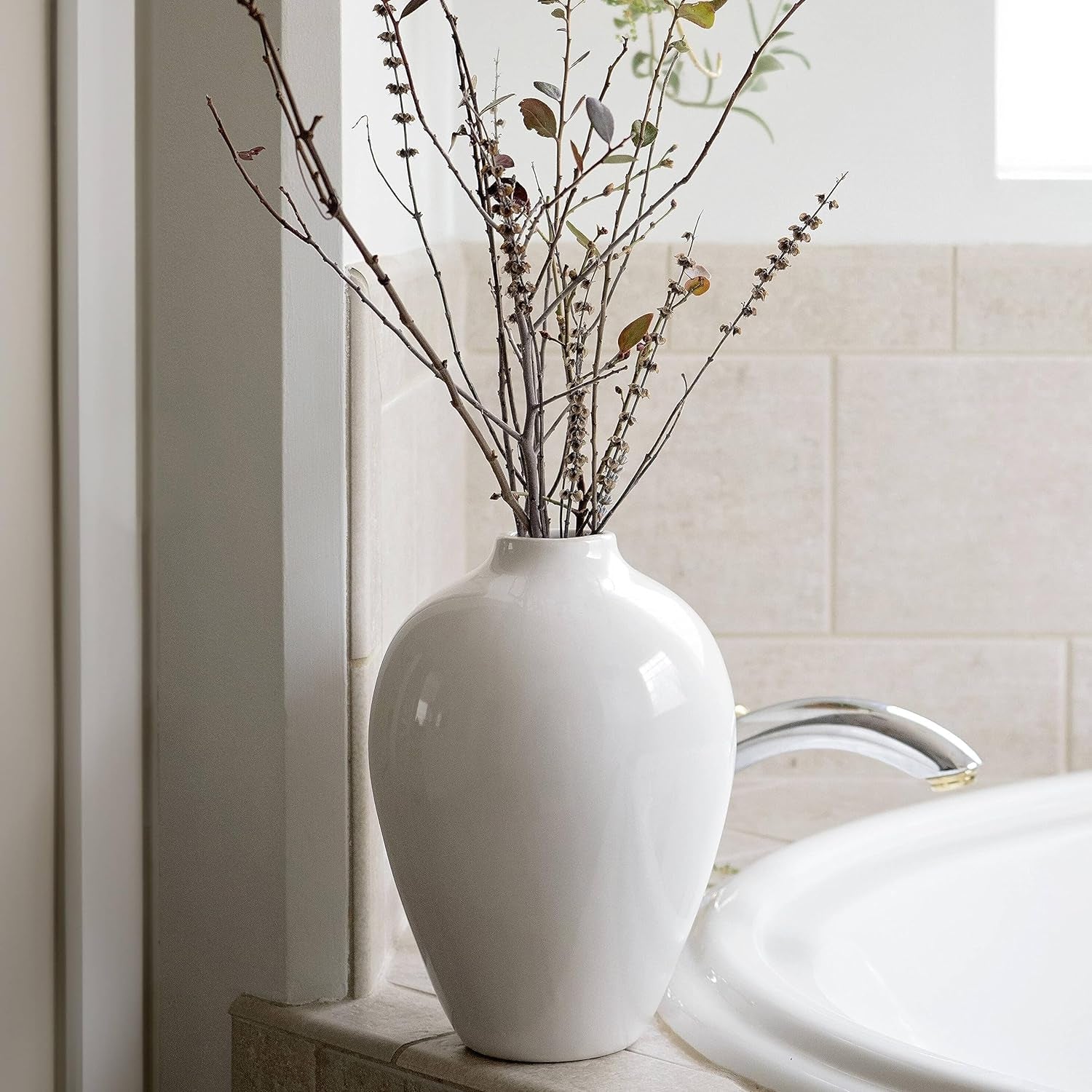 Elegant Modern Porcelain Vase – Glossy Ceramic Vase for Flowers & Home Decor